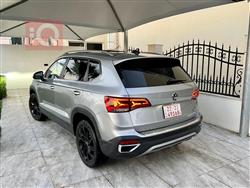 Volkswagen Taos